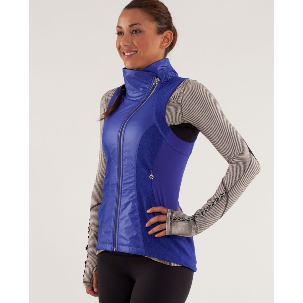 Lululemon Blue Gust Buster Asymmetric Zipper Vest